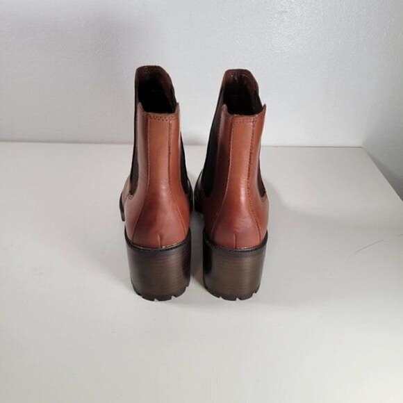 Vince Camuto Women’s Leather Stacked Heel Chelsea Boot - Picture 10 of 16